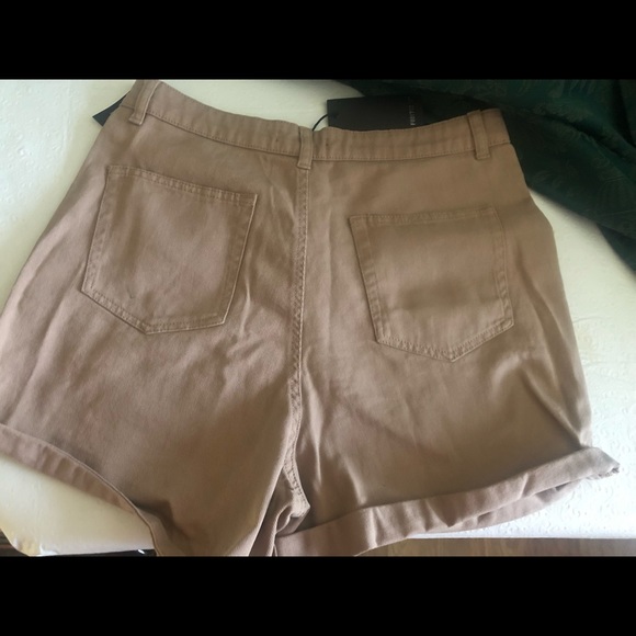 Forever 21 Tan Denim Short - Picture 2 of 6